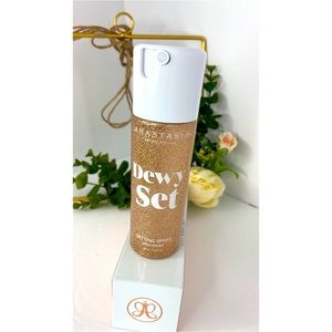 Dewy Set Anastasia Beverly Hills New